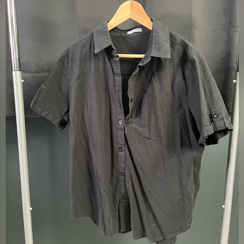 Women’s summer button up camp shirt- XL